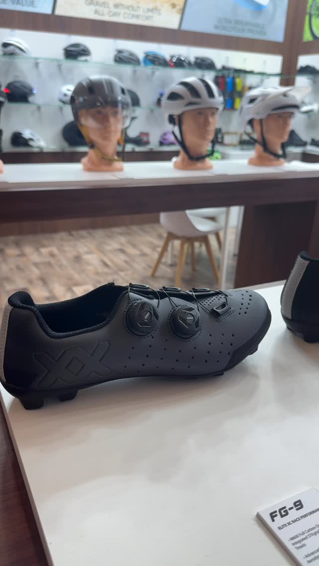 BikeRadar featuring FLR shoes